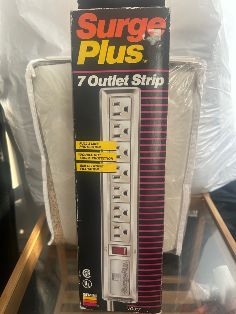 7-Outlet Power Strip - Silver